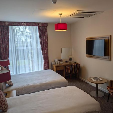 Best Western Homestead Court Hotel Welwyn Garden City Esterno foto