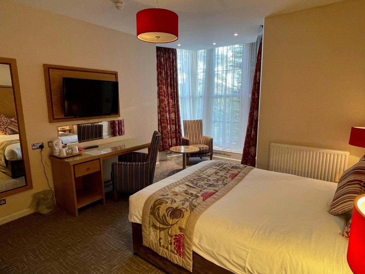Best Western Homestead Court Hotel Welwyn Garden City Esterno foto