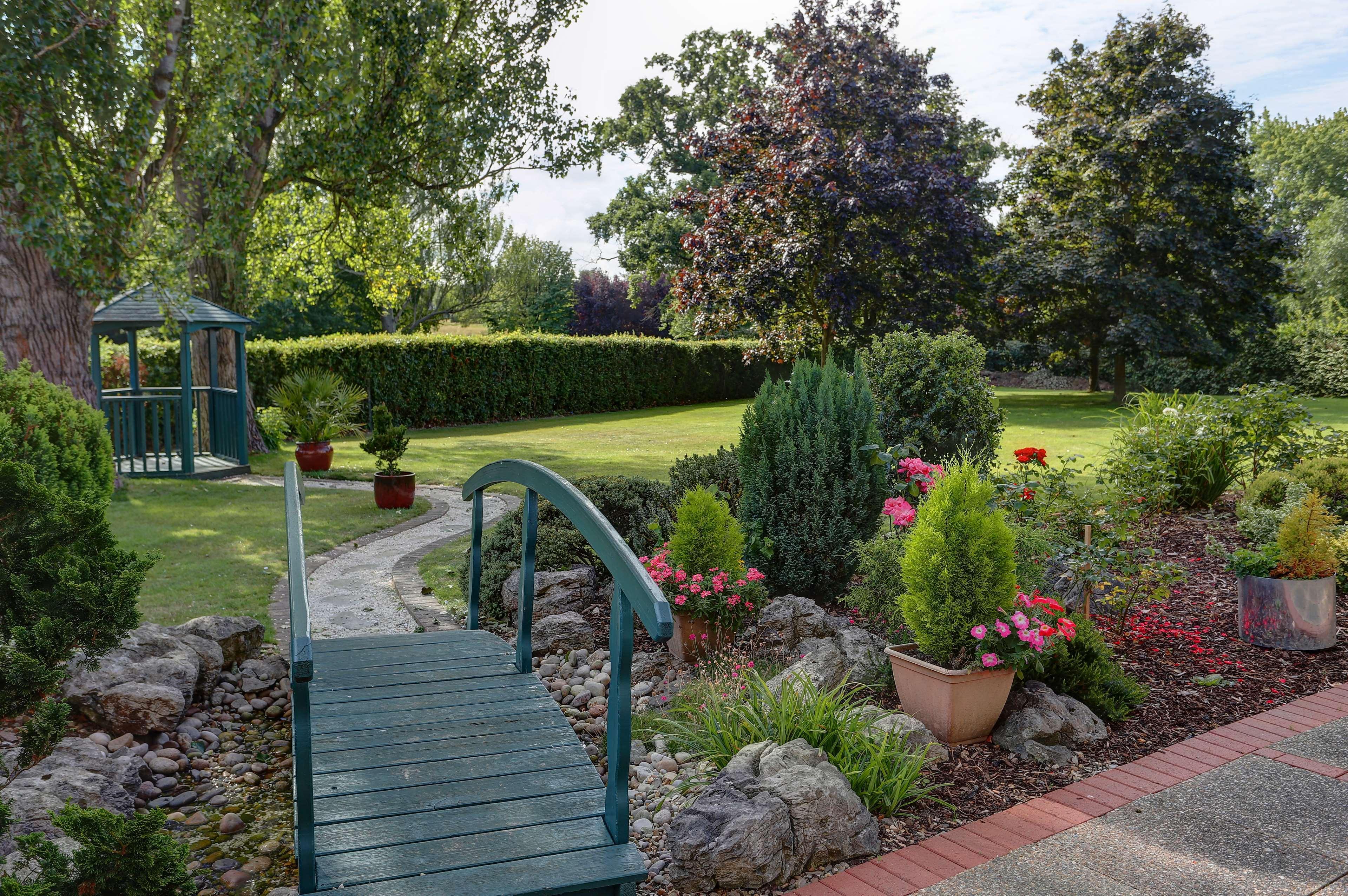 Best Western Homestead Court Hotel Welwyn Garden City Esterno foto
