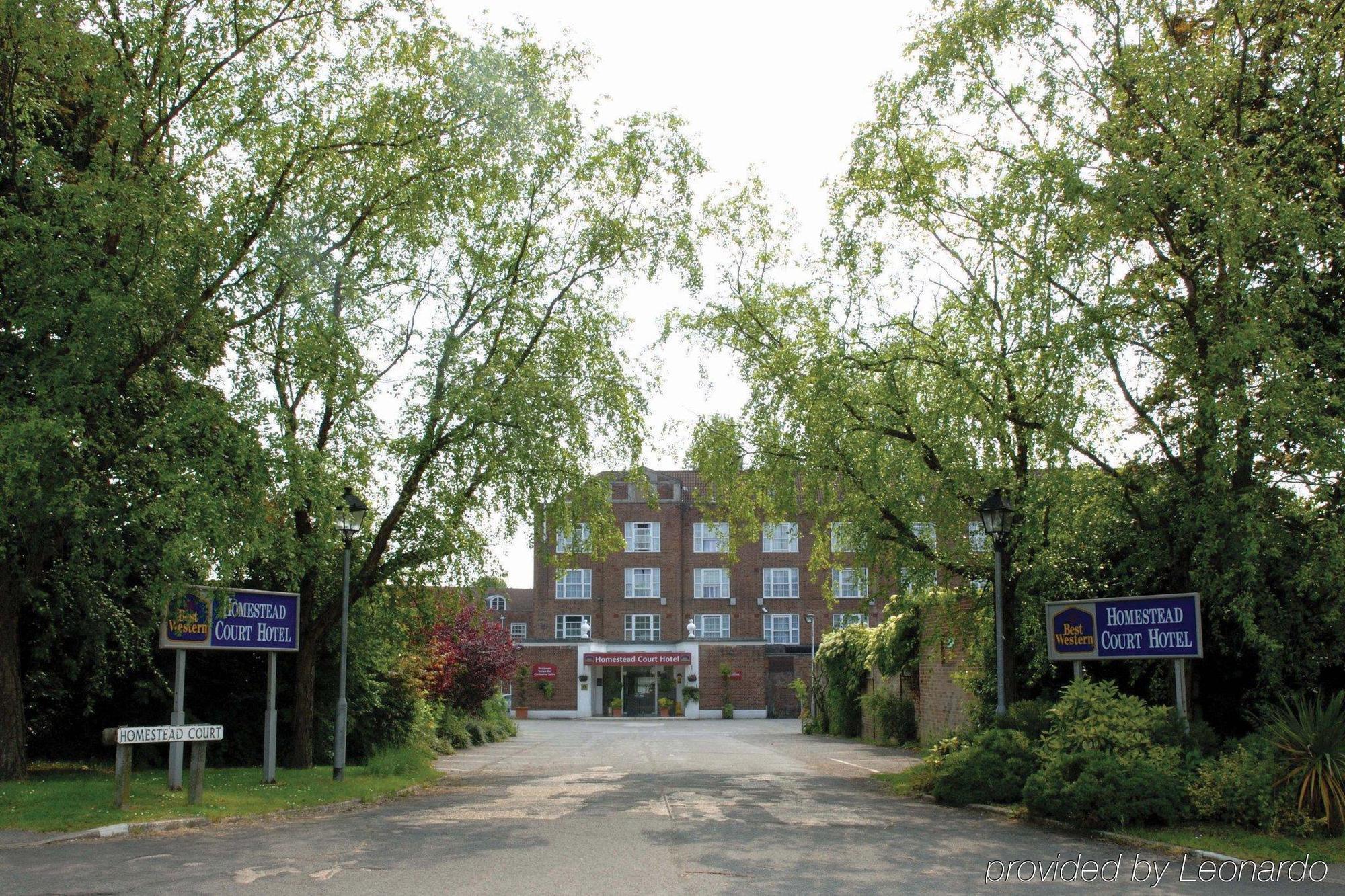 Best Western Homestead Court Hotel Welwyn Garden City Esterno foto