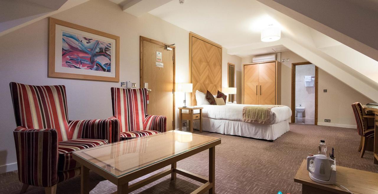 Best Western Homestead Court Hotel Welwyn Garden City Esterno foto